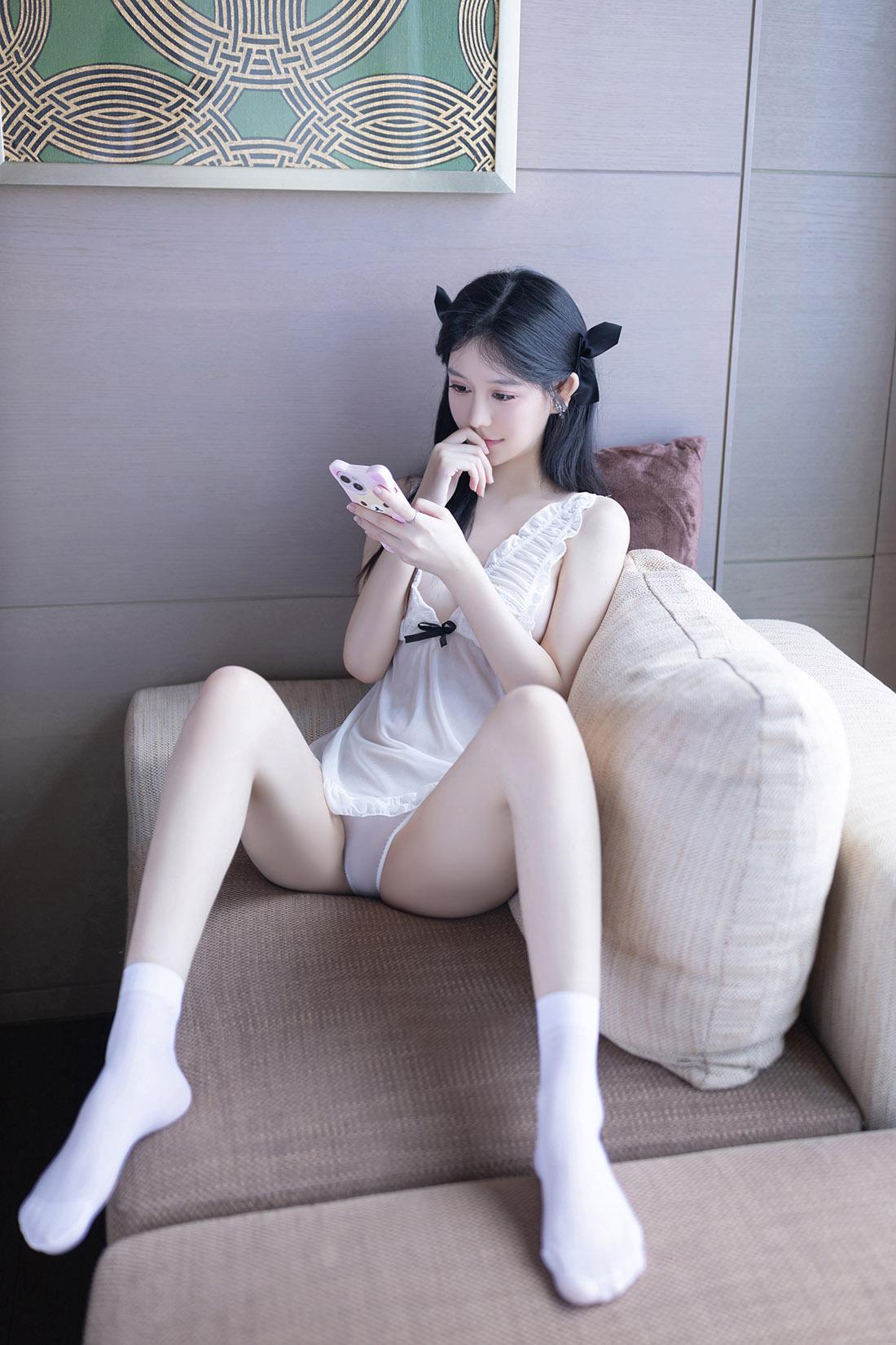 《糖心最受欢迎的主播推荐：颜值与才艺兼具，谁是你的最爱？》